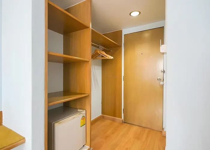 Apartment Cloudy C Chidlom - คลาวด์ดี้ ซี ชิดลม