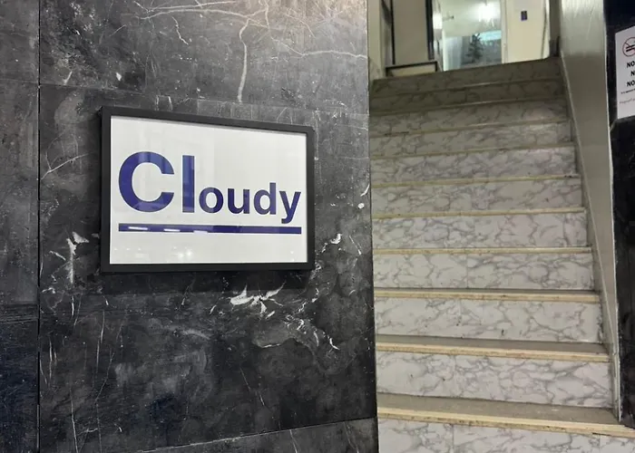 Cloudy C Chidlom - คลาวด์ดี้ ซี ชิดลม Apartment